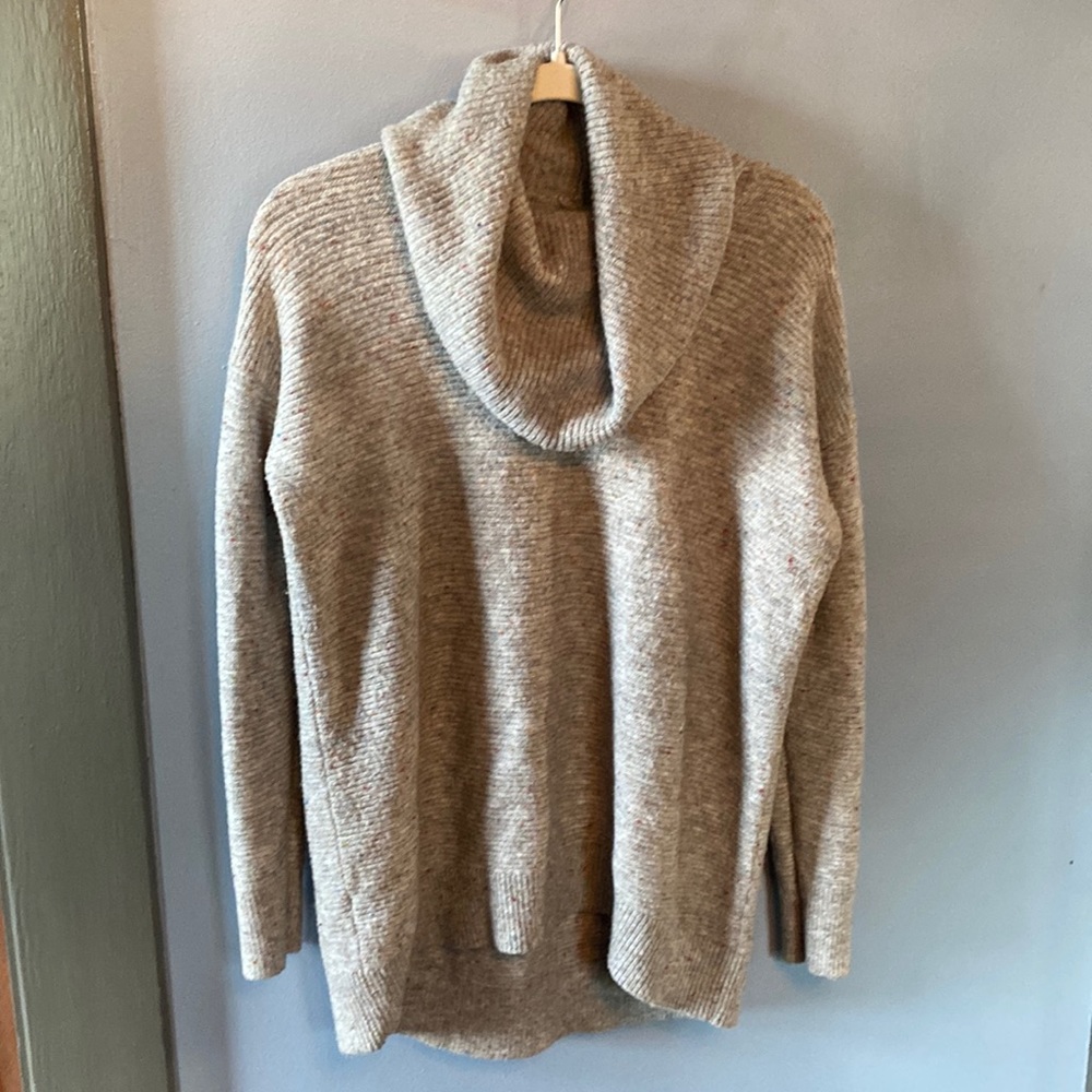 Loft Confetti Gray Speckled Cowl Sweater